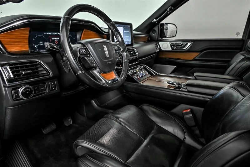 2018 Lincoln Navigator 4th Gen - Image 15 of 21