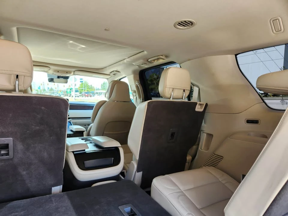 2018 Lincoln Navigator 4th Gen - Image 4 of 10