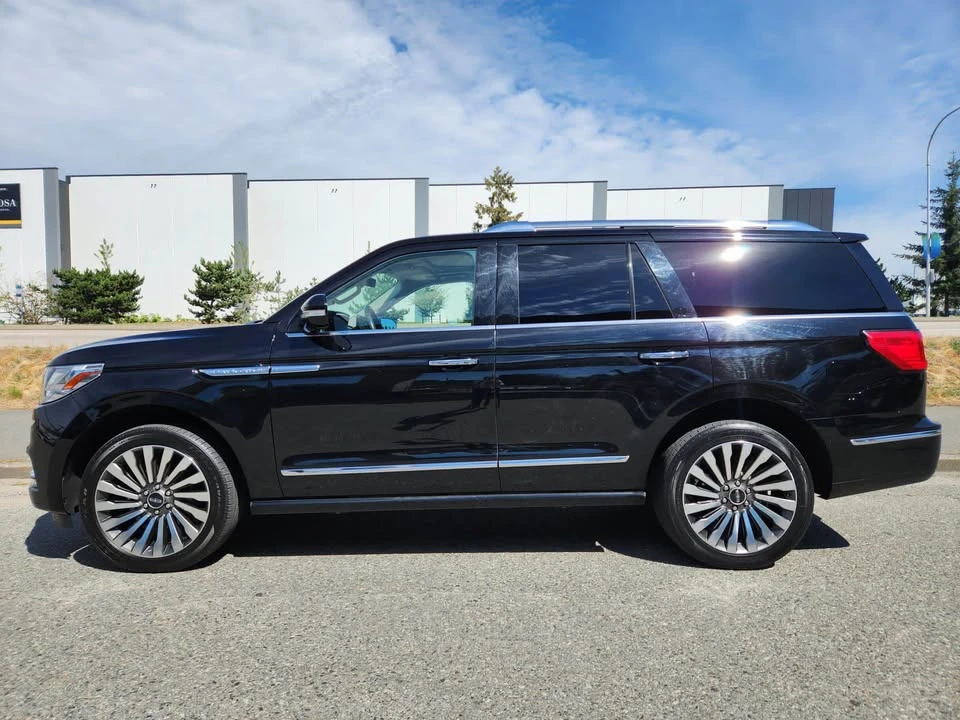 2018 Lincoln Navigator 4th Gen - Image 8 of 10