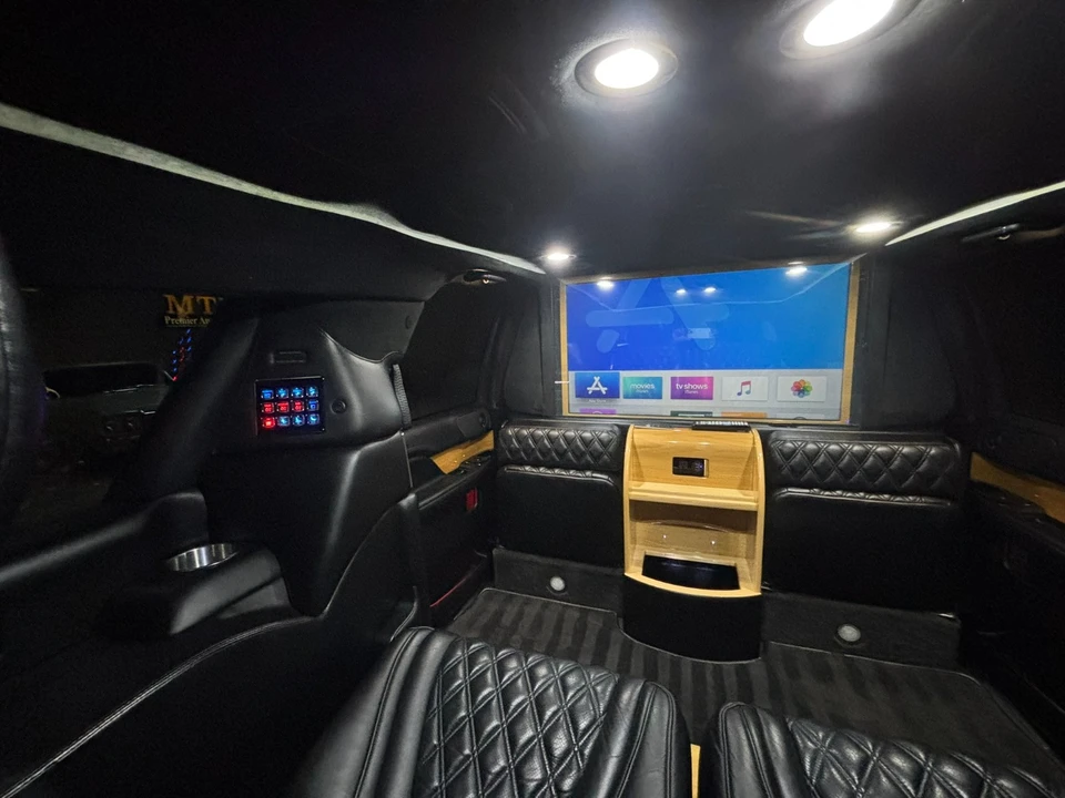 2018 Lincoln Navigator 4th Gen - Image 8 of 21