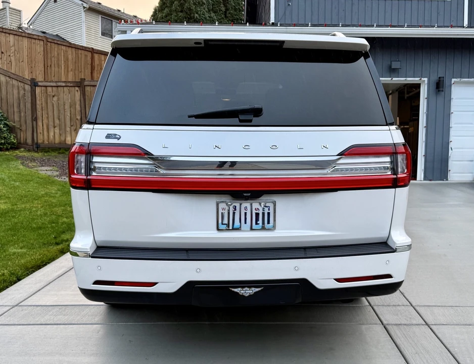 2018 Lincoln Navigator 4th Gen - Image 3 of 20
