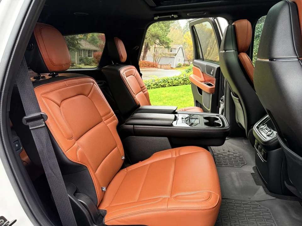 2018 Lincoln Navigator 4th Gen - Image 12 of 20