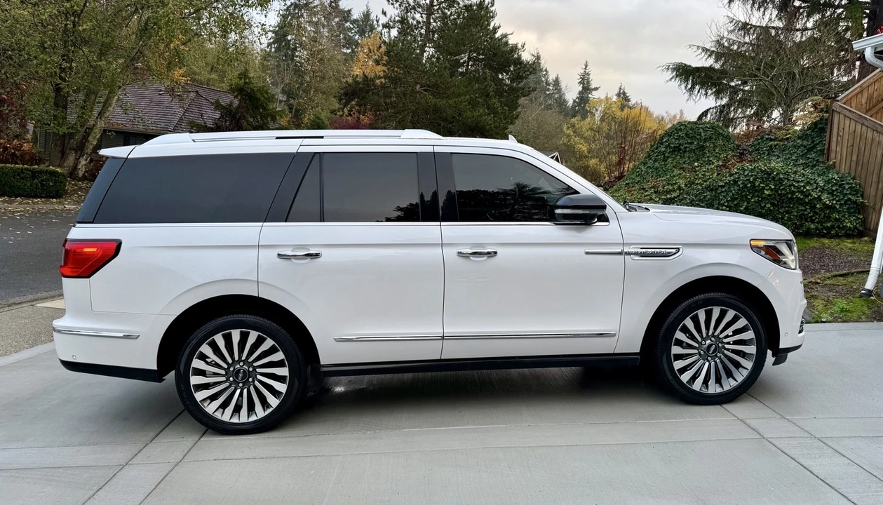 2018 Lincoln Navigator 4th Gen - Image 5 of 20