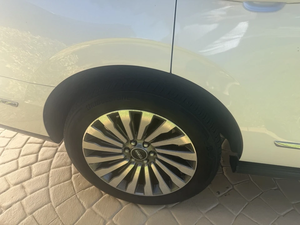 2018 Lincoln Navigator 4th Gen - Image 8 of 21