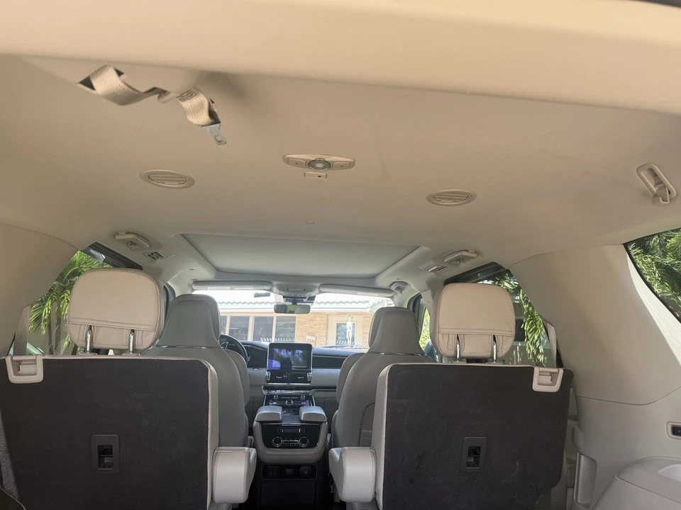 2018 Lincoln Navigator 4th Gen - Image 15 of 21