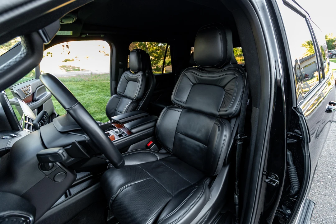 2018 Lincoln Navigator 4th Gen - Image 28 of 31