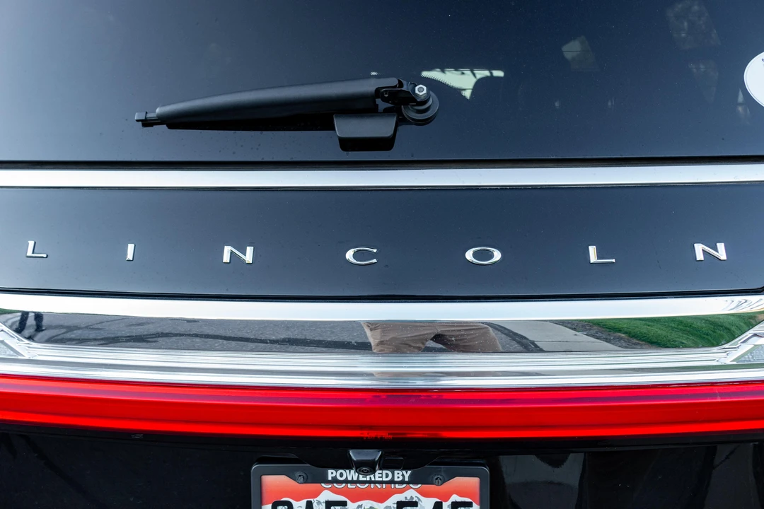 2018 Lincoln Navigator 4th Gen - Image 15 of 31