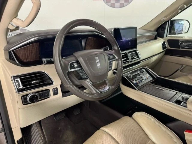 2018 Lincoln Navigator 4th Gen - Image 10 of 12