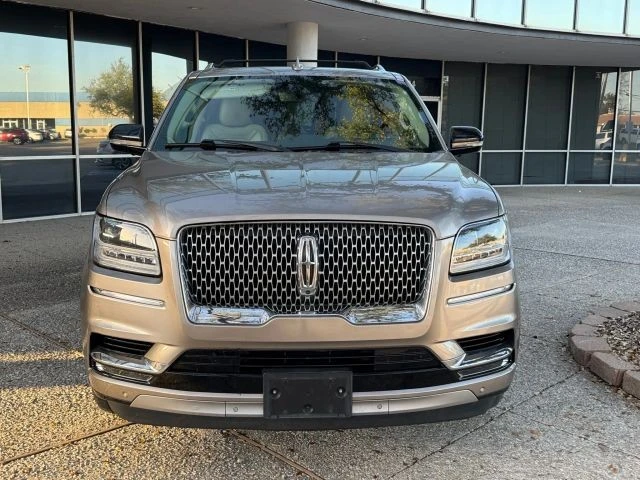 2018 Lincoln Navigator 4th Gen - Image 2 of 21
