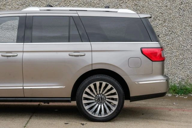 2018 Lincoln Navigator 4th Gen - Image 12 of 21