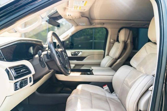 2018 Lincoln Navigator 4th Gen - Image 16 of 21