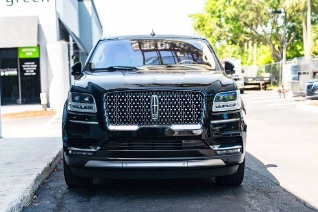 2018 Lincoln Navigator 4th Gen - Image 3 of 21