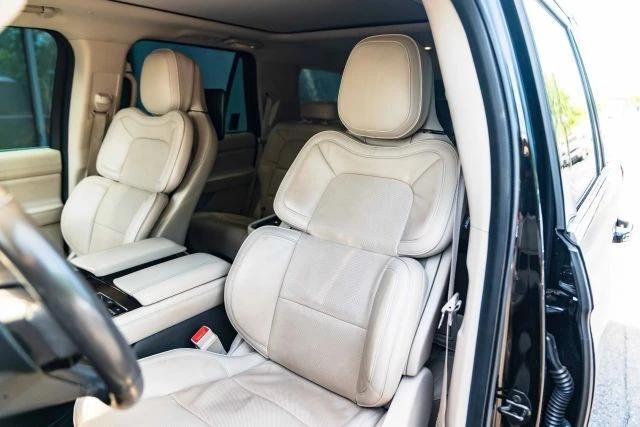 2018 Lincoln Navigator 4th Gen - Image 21 of 21