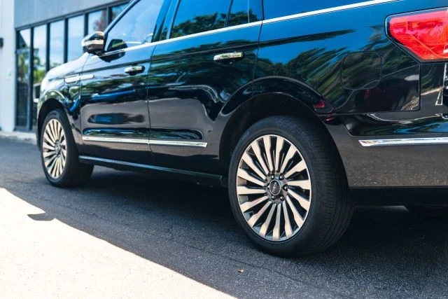 2018 Lincoln Navigator 4th Gen - Image 6 of 21