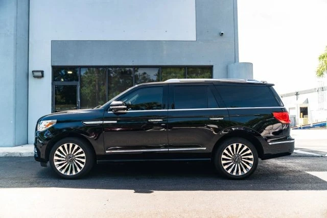 2018 Lincoln Navigator 4th Gen - Image 4 of 21