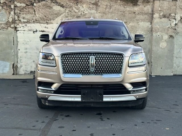 2018 Lincoln Navigator 4th Gen - Image 9 of 21