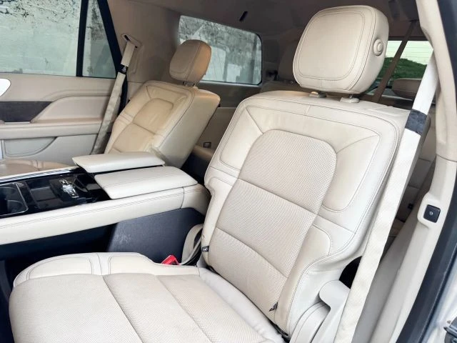 2018 Lincoln Navigator 4th Gen - Image 19 of 21