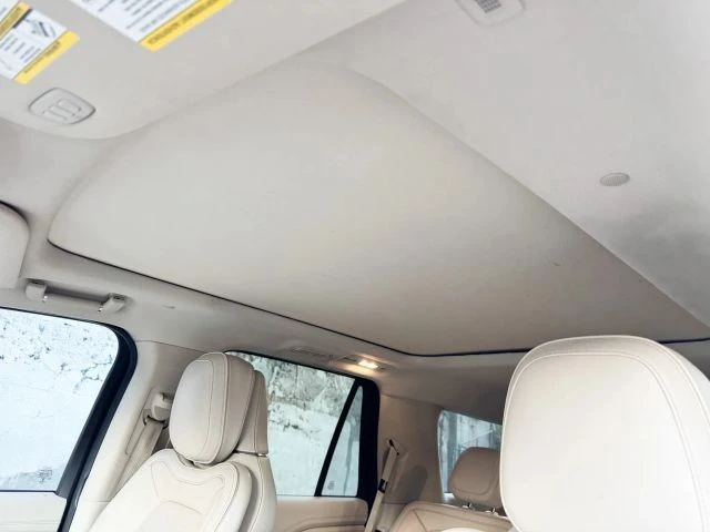 2018 Lincoln Navigator 4th Gen - Image 15 of 21