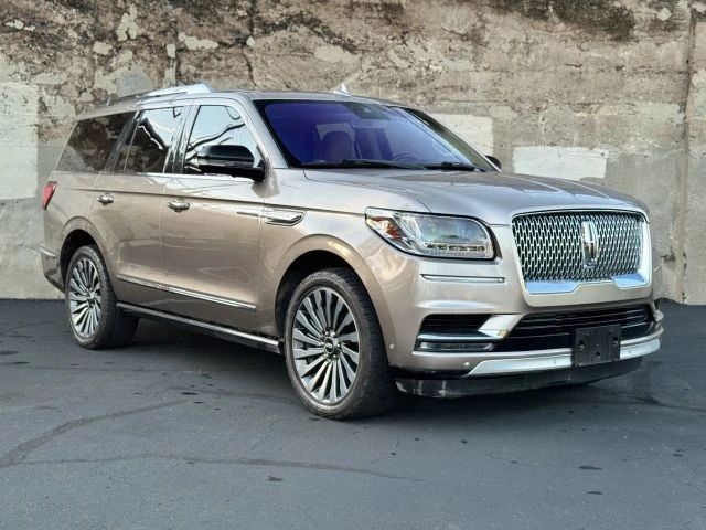 2018 Lincoln Navigator 4th Gen - Image 2 of 21