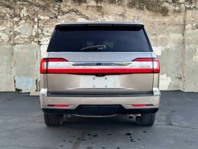 2018 Lincoln Navigator 4th Gen - Image 5 of 21