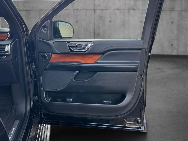 2018 Lincoln Navigator 4th Gen - Image 21 of 21