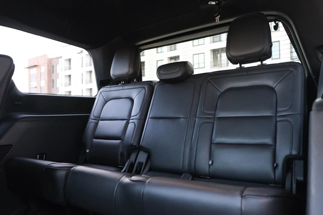 2018 Lincoln Navigator 4th Gen - Image 20 of 21