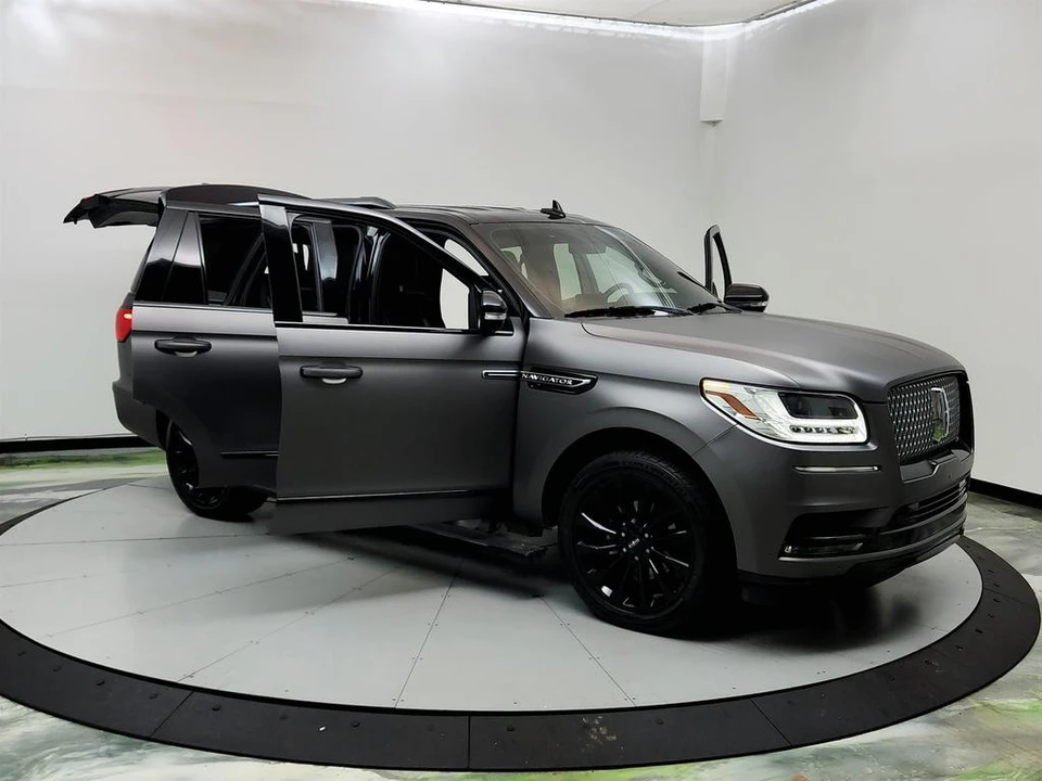 2018 Lincoln Navigator 4th Gen - Image 10 of 12