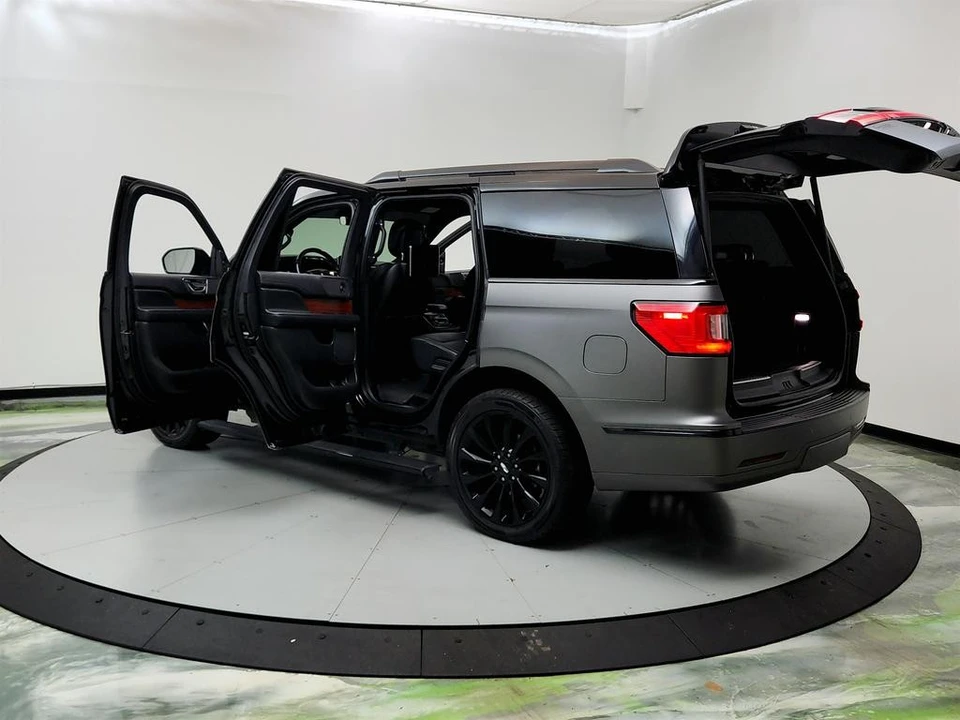 2018 Lincoln Navigator 4th Gen - Image 12 of 12