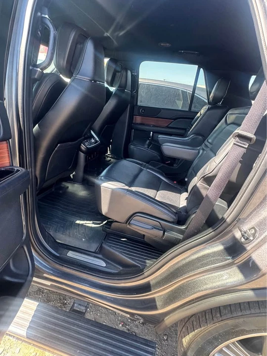 2018 Lincoln Navigator 4th Gen - Image 7 of 10