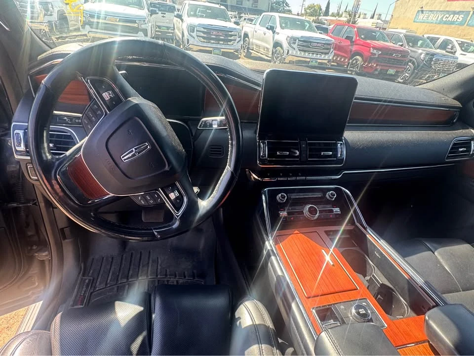 2018 Lincoln Navigator 4th Gen - Image 10 of 10