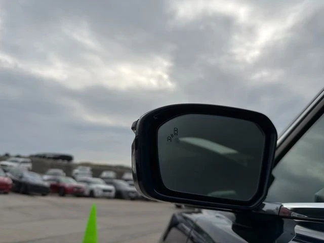 2018 Lincoln Continental 10th Gen - Image 11 of 20