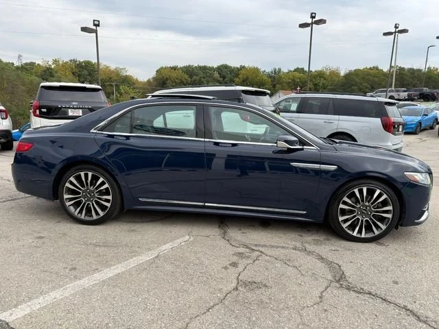 2018 Lincoln Continental 10th Gen - Image 8 of 20