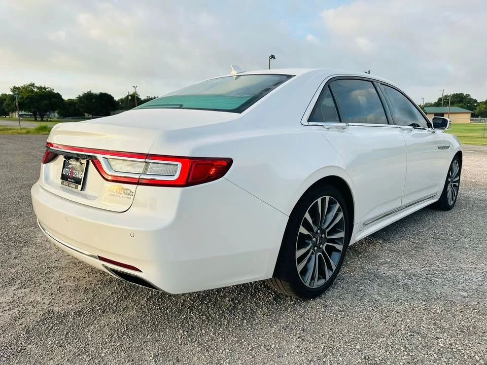 2018 Lincoln Continental 10th Gen - Image 6 of 20
