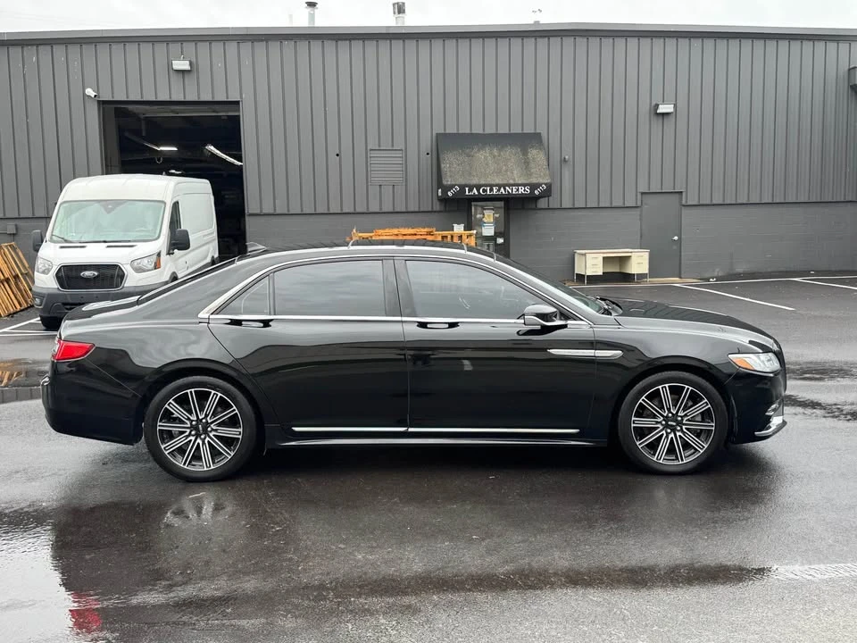 2018 Lincoln Continental 10th Gen - Image 7 of 17