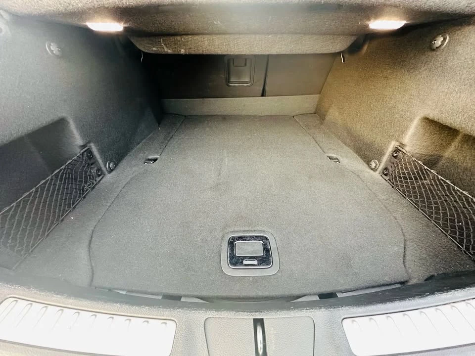 2018 Lincoln Continental 10th Gen - Image 10 of 20
