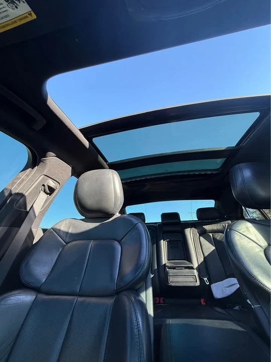 2018 Lincoln Continental 10th Gen - Image 19 of 20