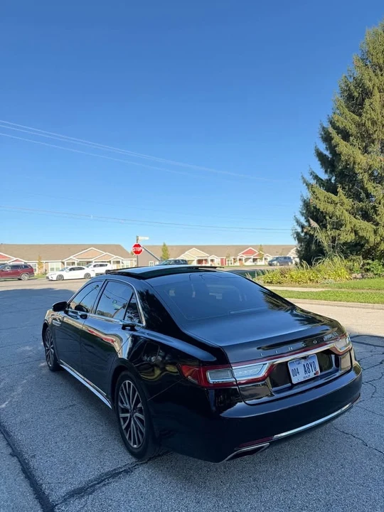2018 Lincoln Continental 10th Gen - Image 4 of 20