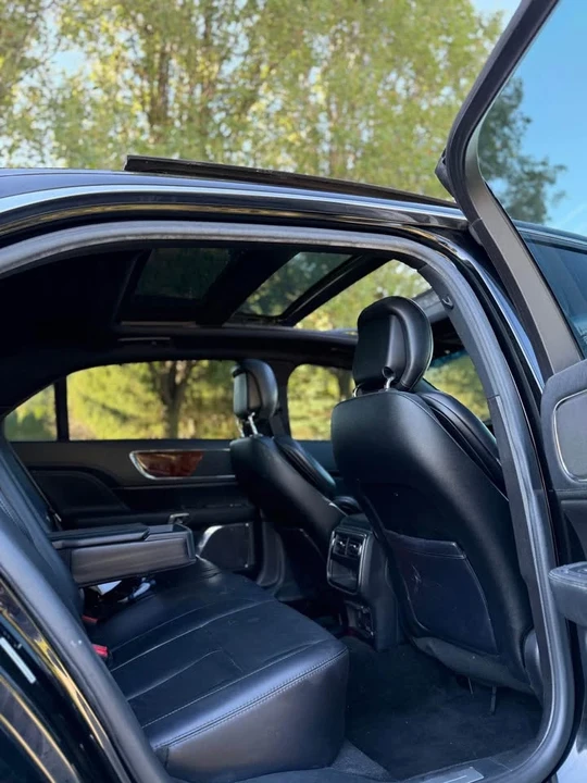 2018 Lincoln Continental 10th Gen - Image 6 of 20