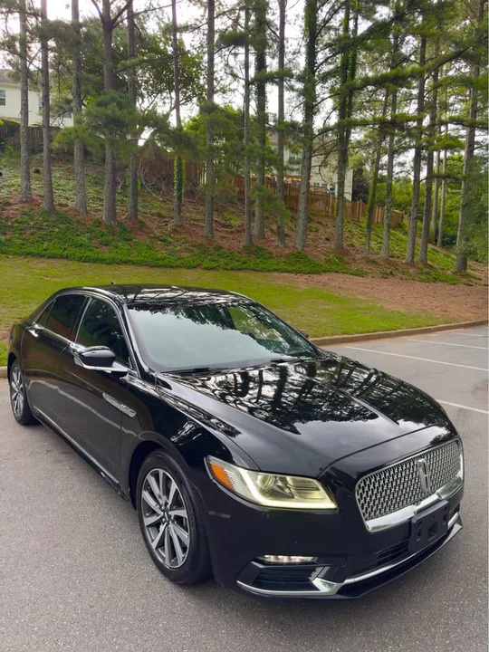 2018 Lincoln Continental 10th Gen - Image 4 of 12