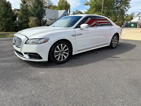2018 Lincoln Continental Premiere Sedan