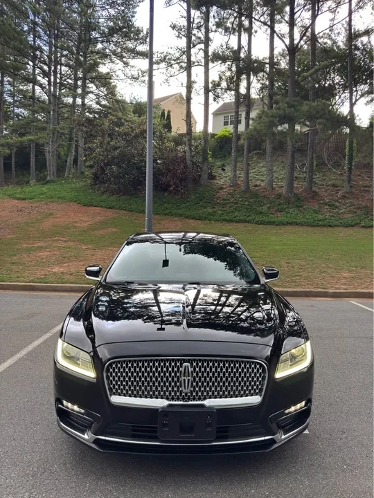 2018 Lincoln Continental 10th Gen - Image 2 of 12
