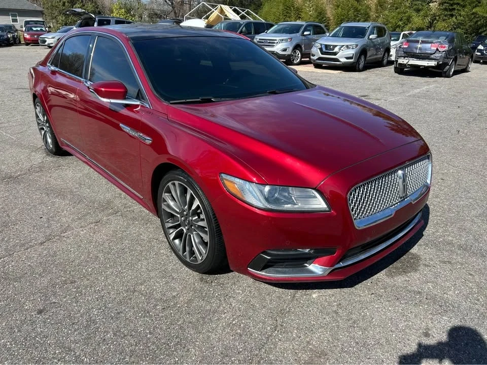 2018 Lincoln Continental 10th Gen - Image 16 of 20