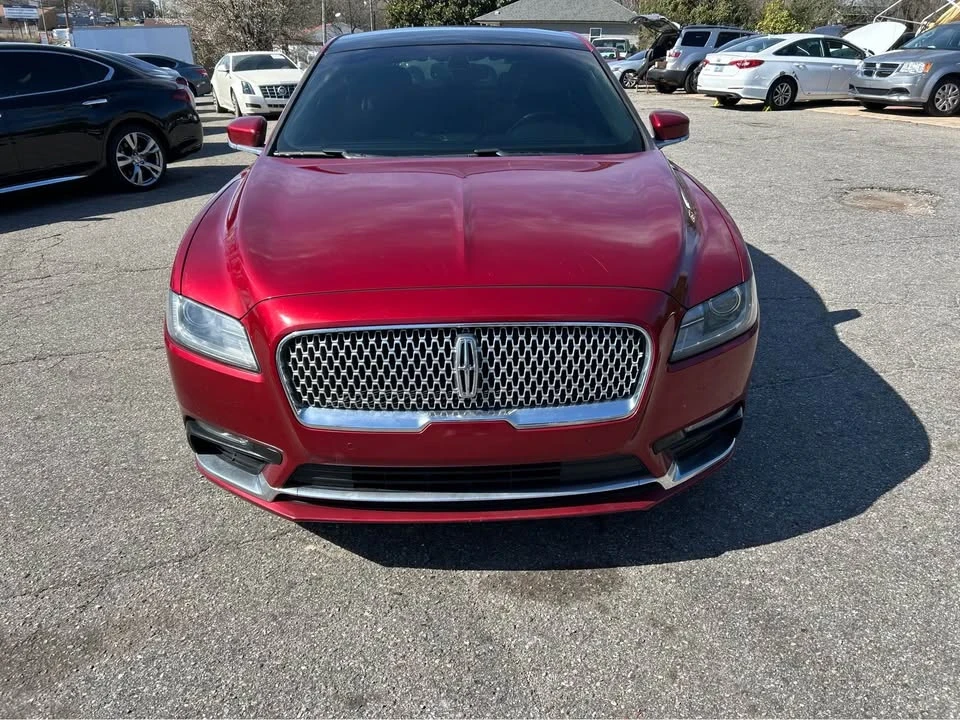 2018 Lincoln Continental 10th Gen - Image 2 of 20