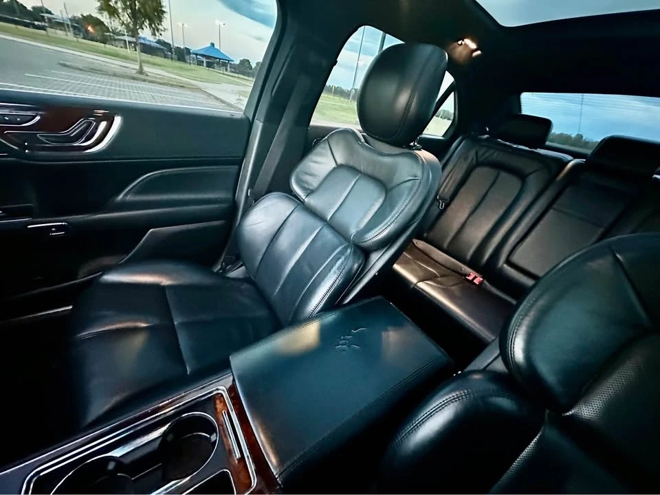 2018 Lincoln Continental 10th Gen - Image 14 of 17