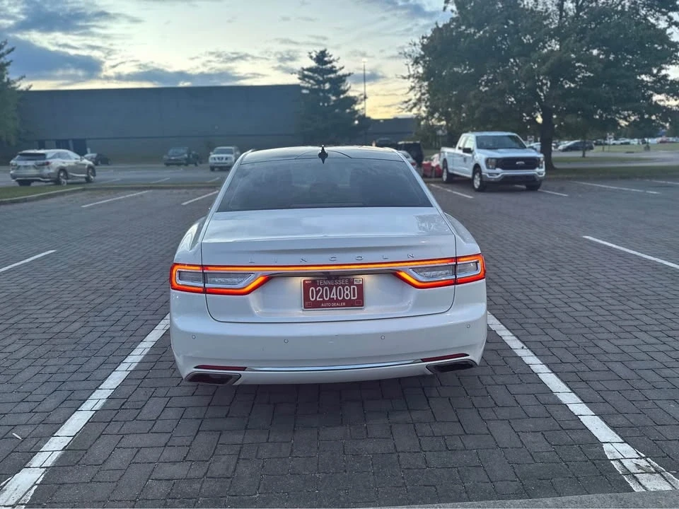 2018 Lincoln Continental 10th Gen - Image 6 of 17