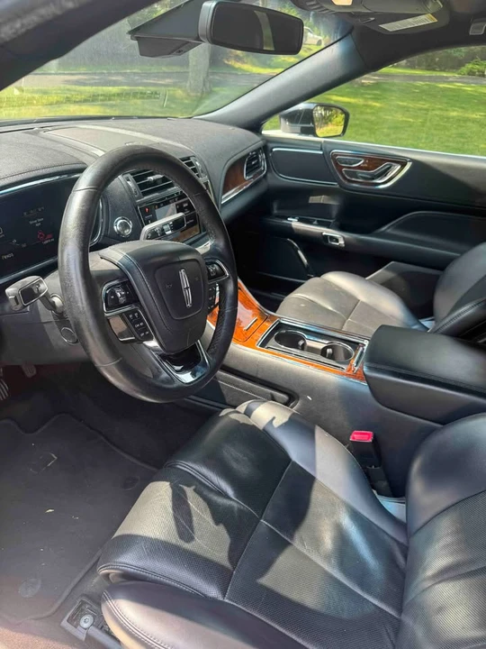 2018 Lincoln Continental 10th Gen - Image 12 of 12