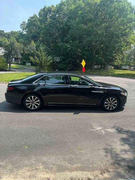 2018 Lincoln Continental 10th Gen - Image 6 of 12
