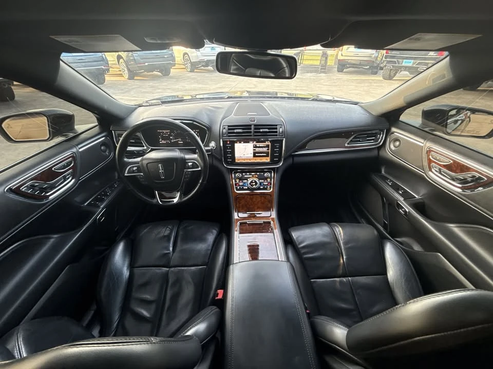 2018 Lincoln Continental 10th Gen - Image 5 of 10