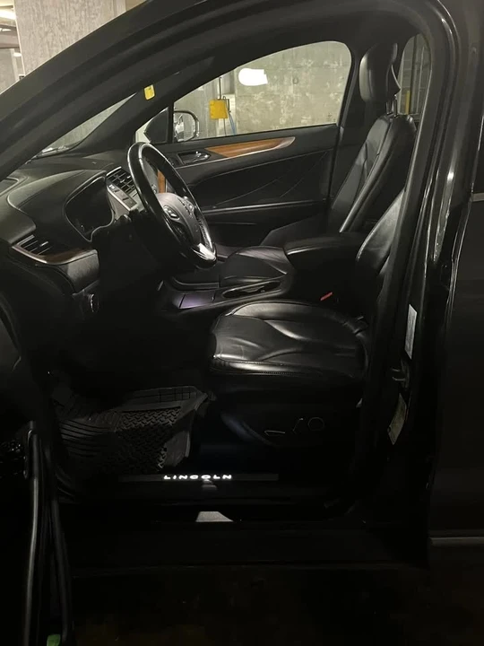 2018 Lincoln MKC - Image 11 of 13