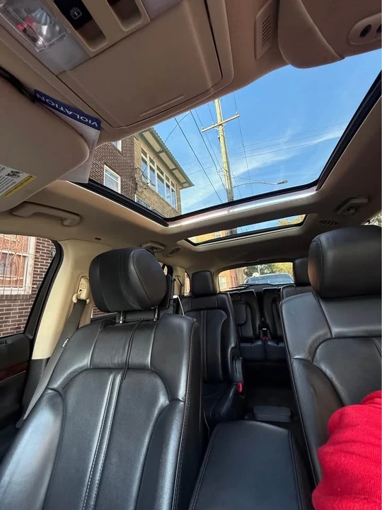 2018 Lincoln MKT - Image 6 of 8